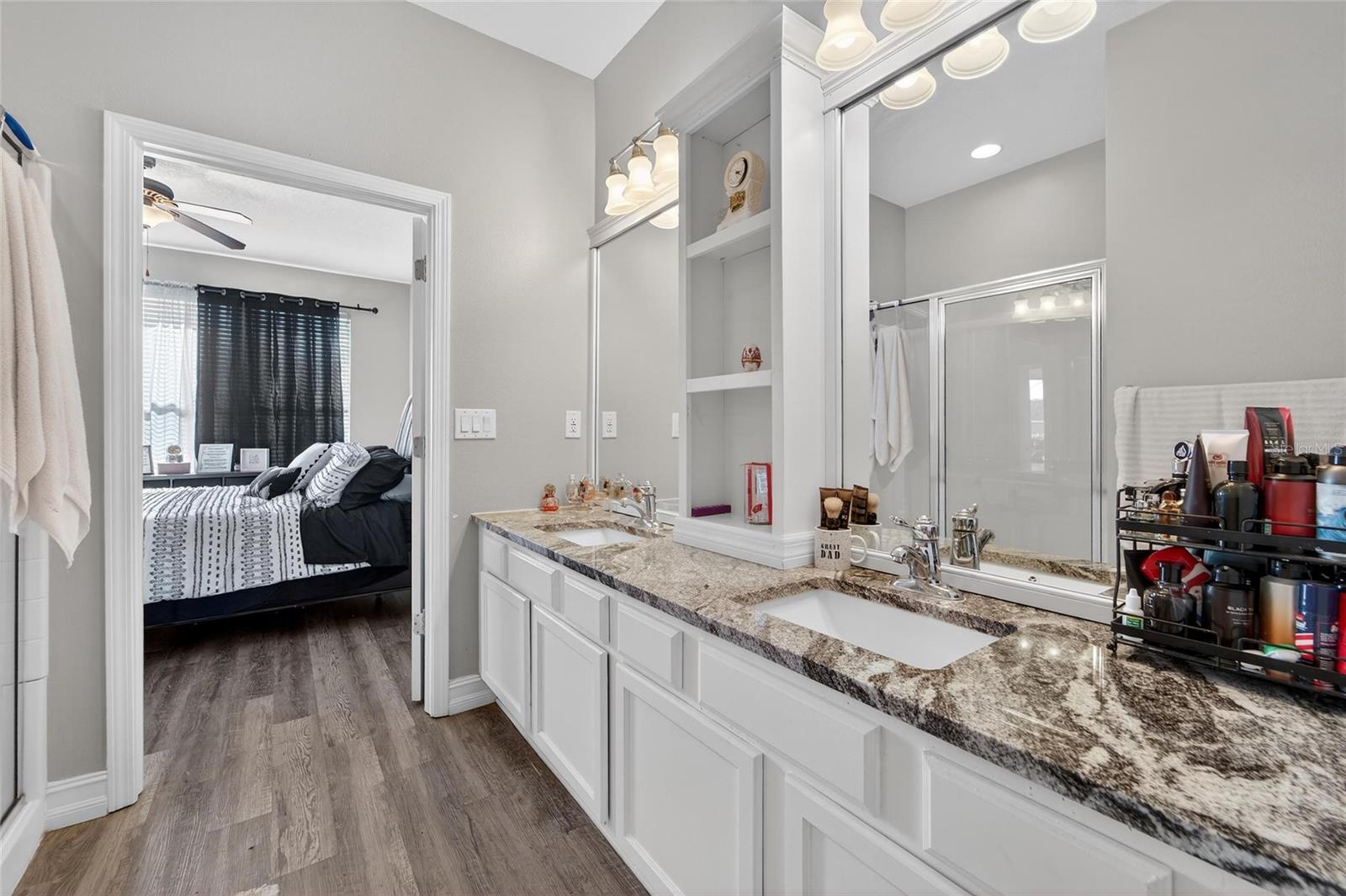 Image 41 of 81 For 13701 Crest Lake Drive