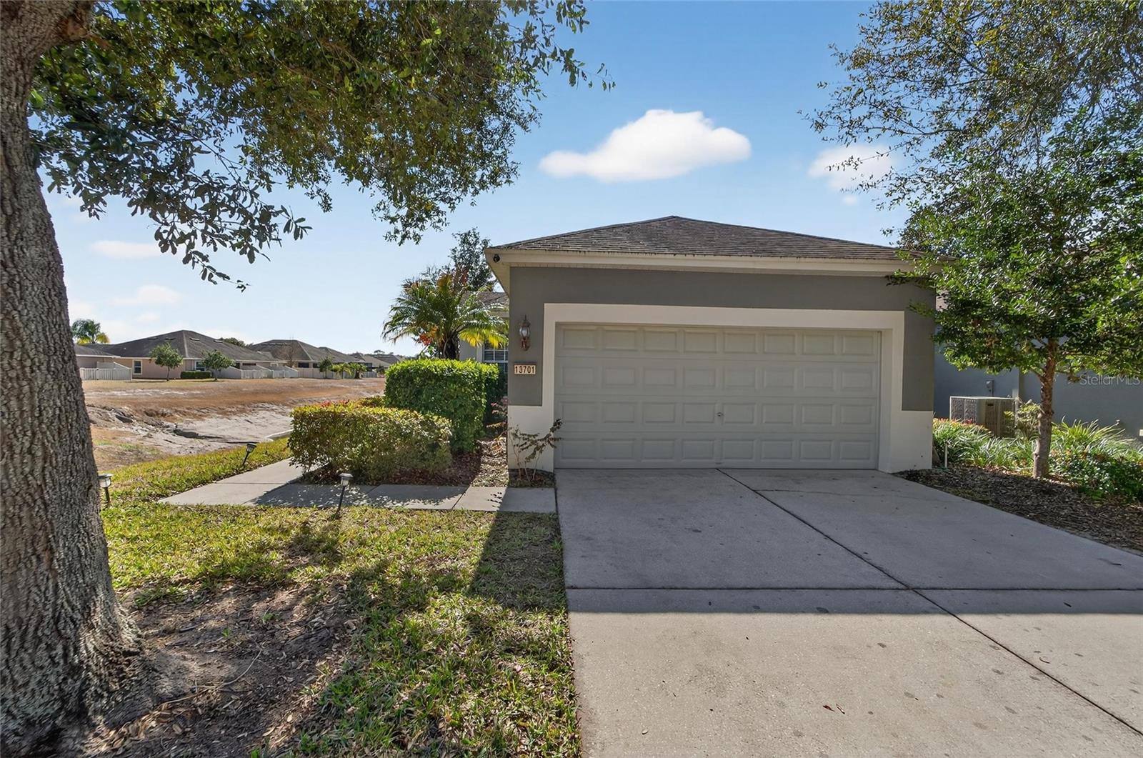 Image 50 of 81 For 13701 Crest Lake Drive