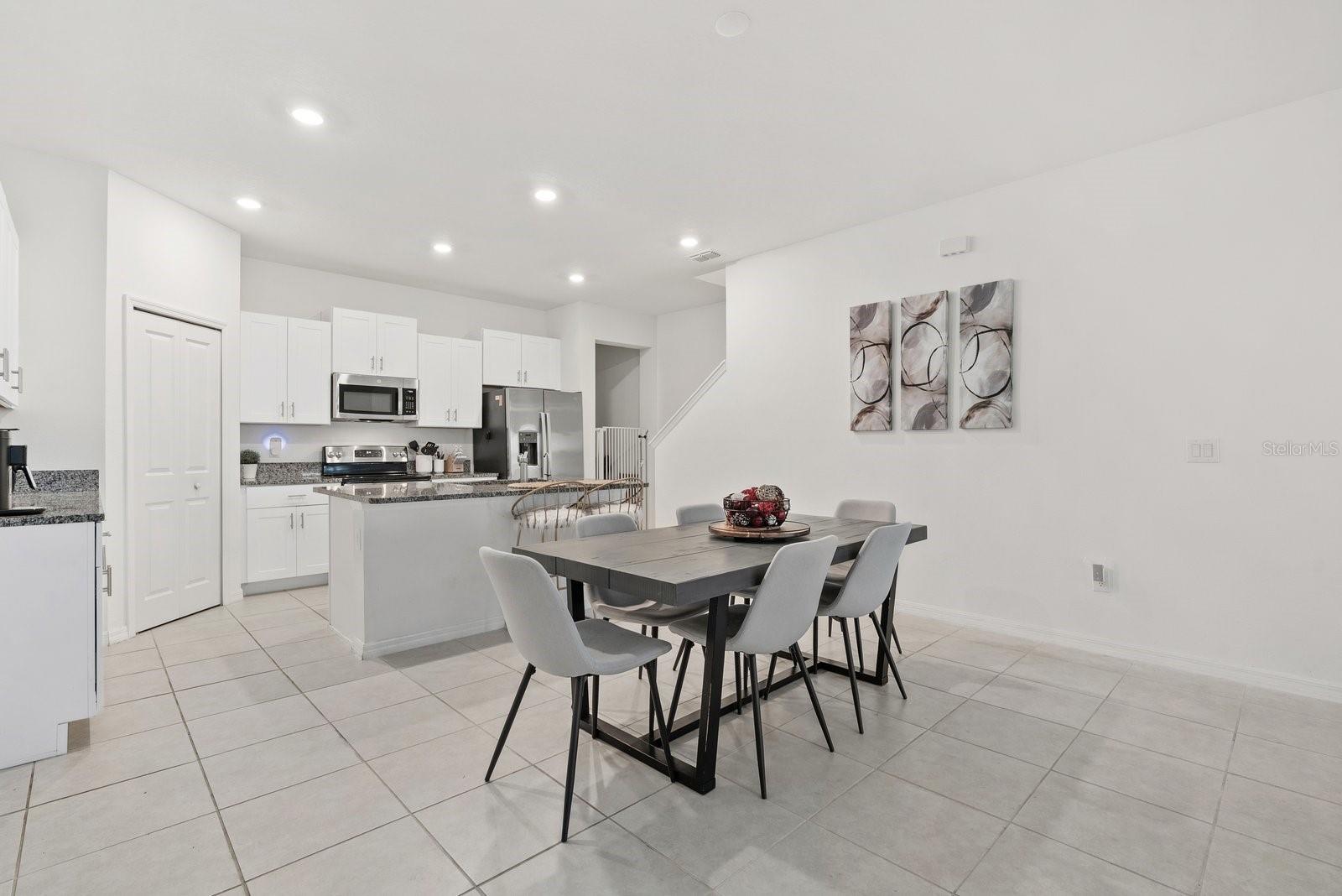 Image 12 of 43 For 809 Tennyson Mill Circle