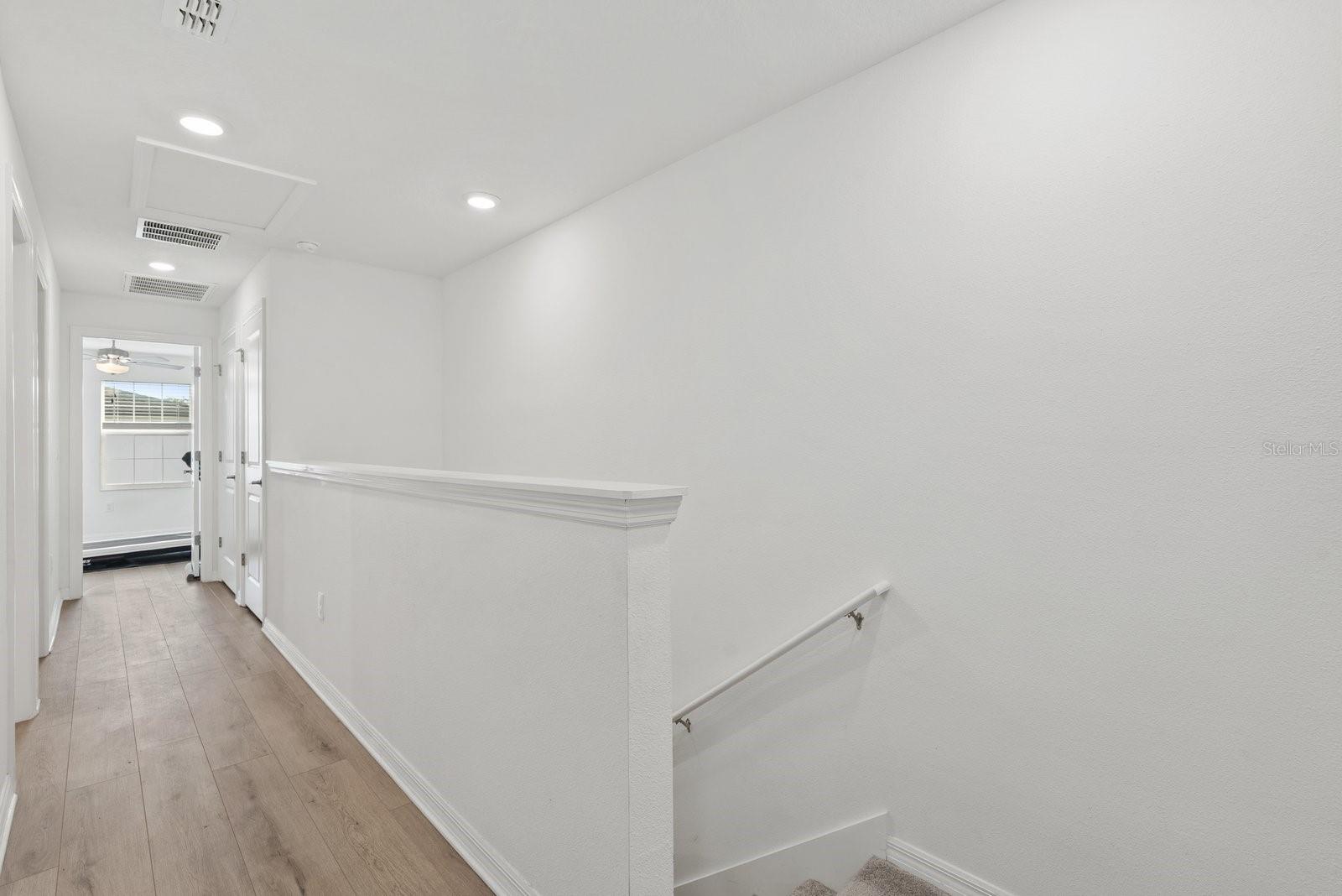 Image 20 of 43 For 809 Tennyson Mill Circle