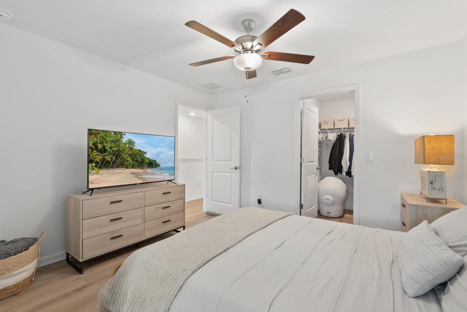 Image 30 of 43 For 809 Tennyson Mill Circle