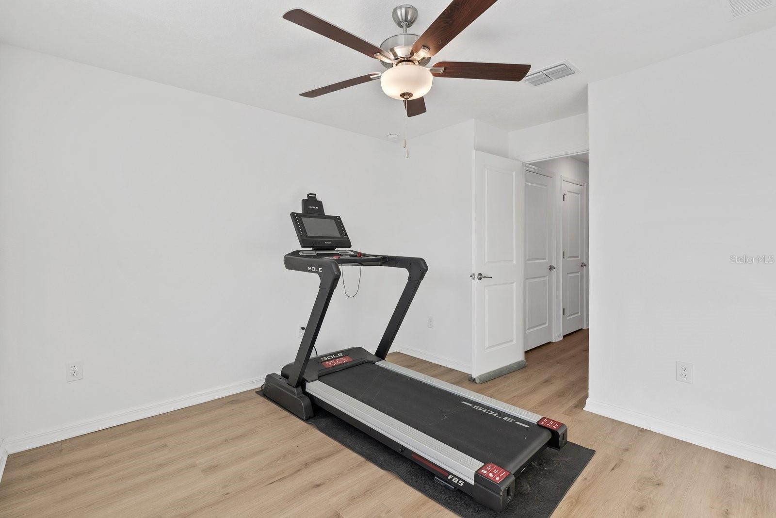 Image 32 of 43 For 809 Tennyson Mill Circle