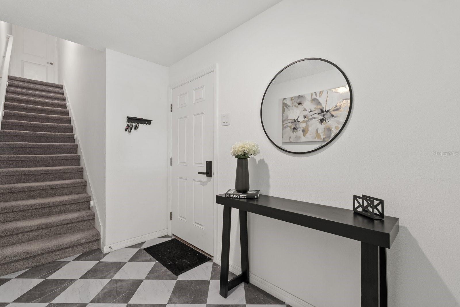 Image 4 of 43 For 809 Tennyson Mill Circle