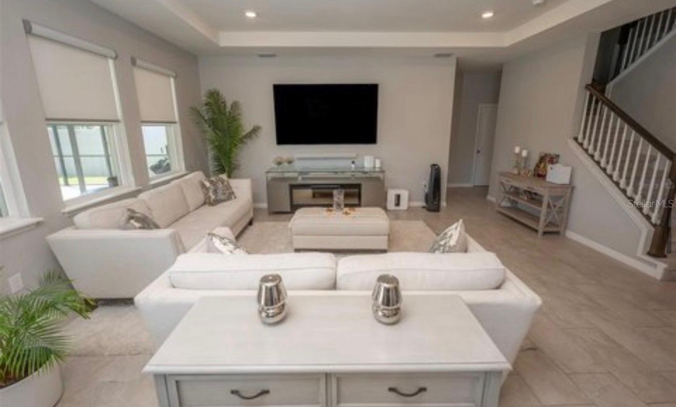 Image 10 of 37 For 3052 Living Coral Drive