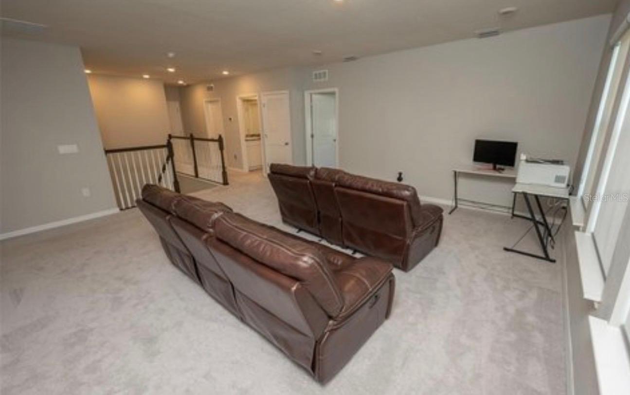 Image 28 of 37 For 3052 Living Coral Drive