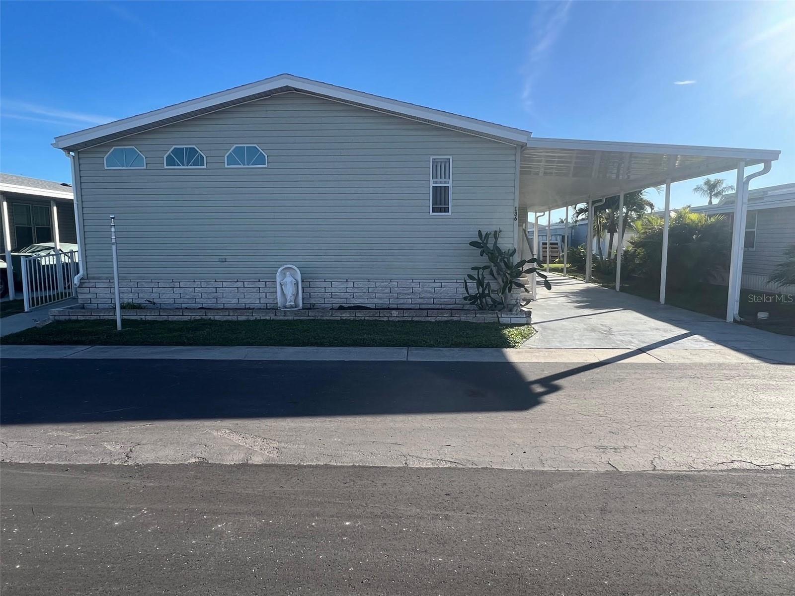 Image 2 of 27 For 11300 124th Avenue 136