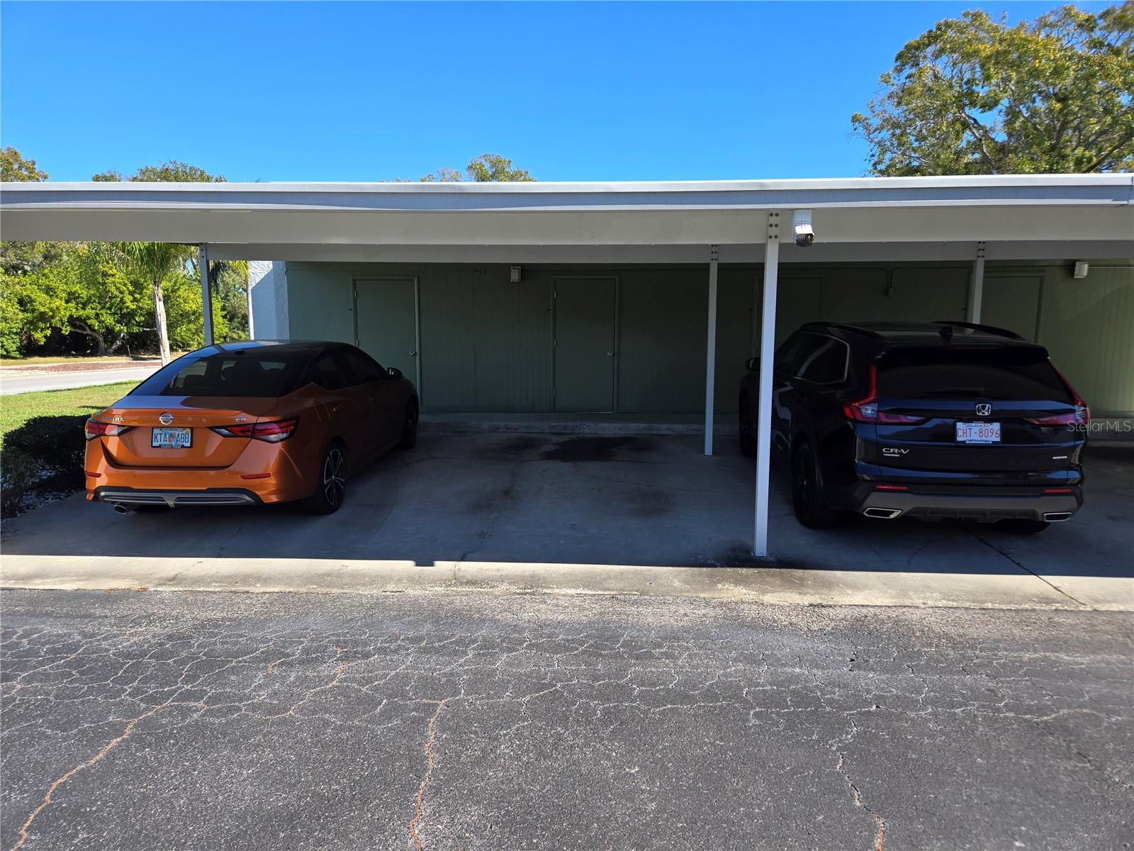 Listing photo id 14 for 4638 Lake Boulevard E