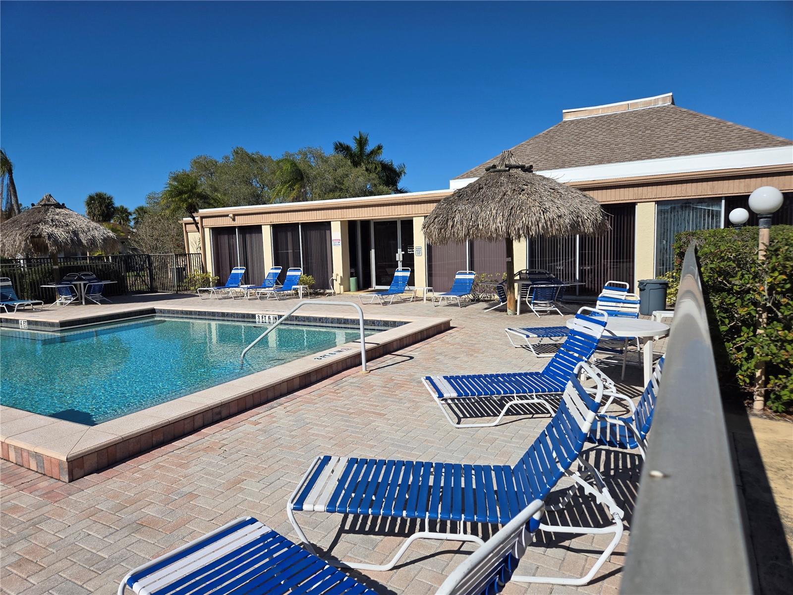 Listing photo id 18 for 4638 Lake Boulevard E