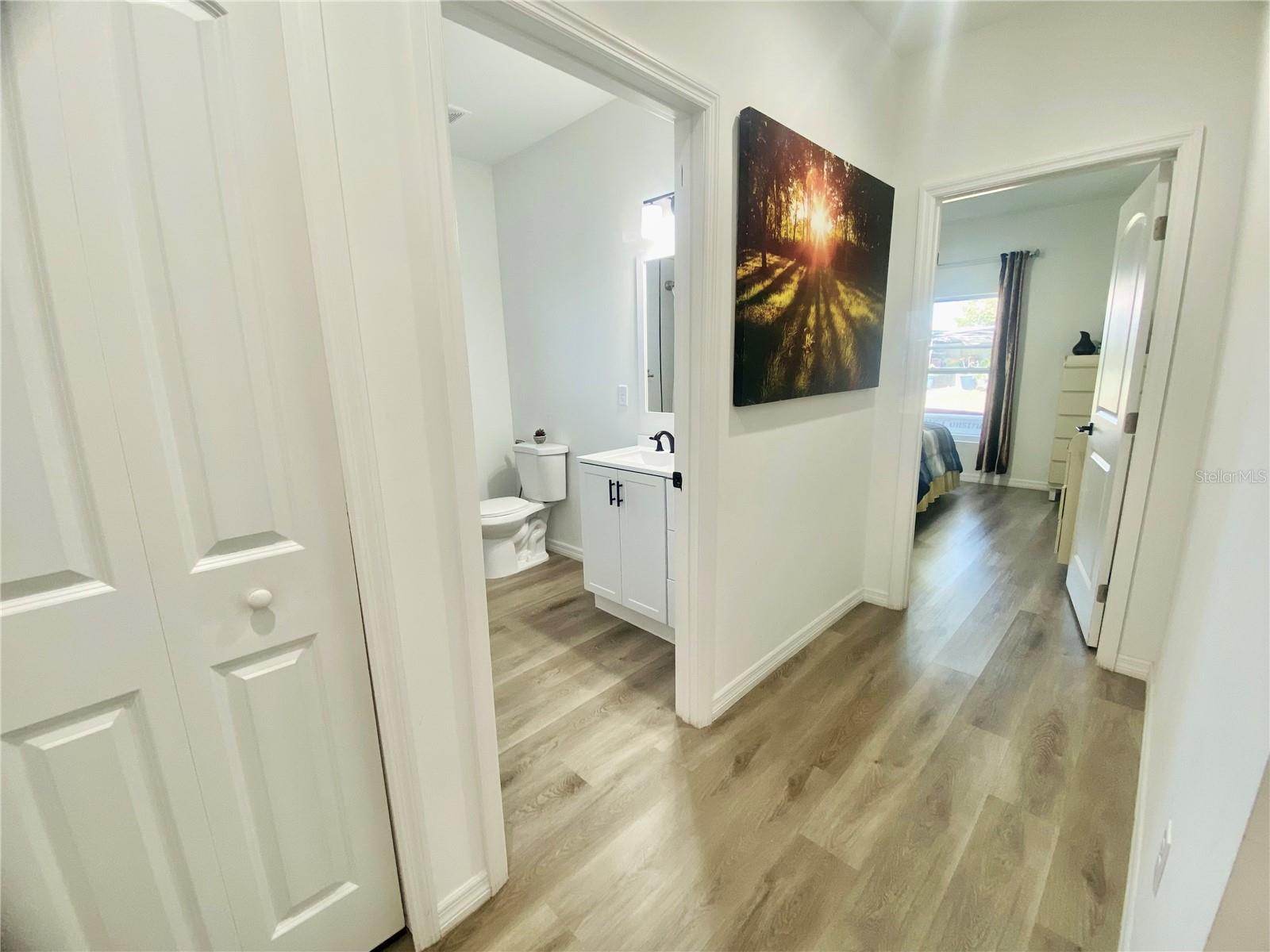 Image 18 of 26 For 9429 Northcliffe Boulevard