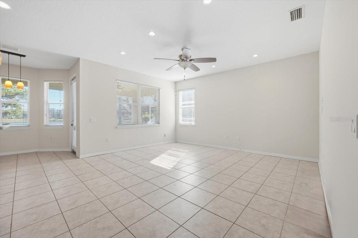 Image 8 of 38 For 3481 Marshfield Preserve Way