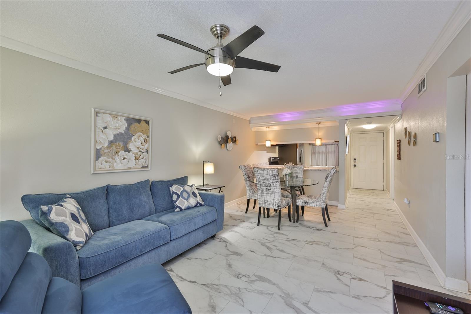 Image 16 of 36 For 5030 Terrace Palms Circle 102