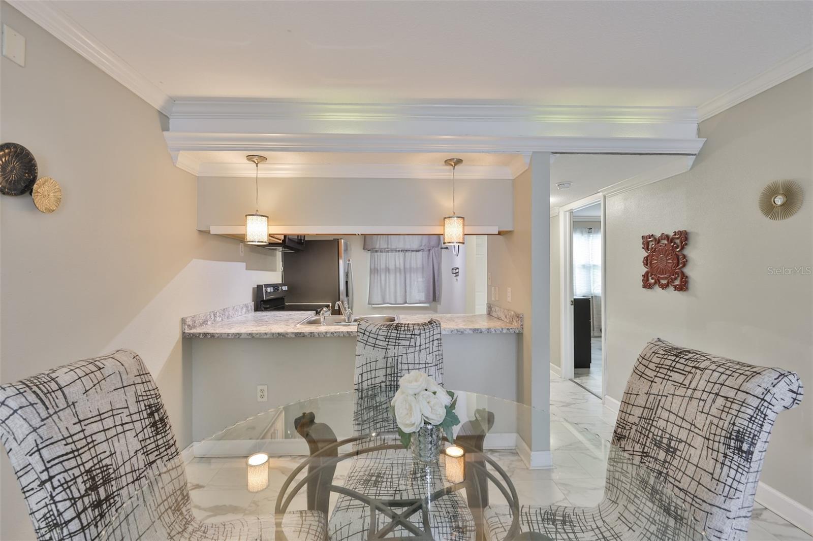 Image 19 of 36 For 5030 Terrace Palms Circle 102