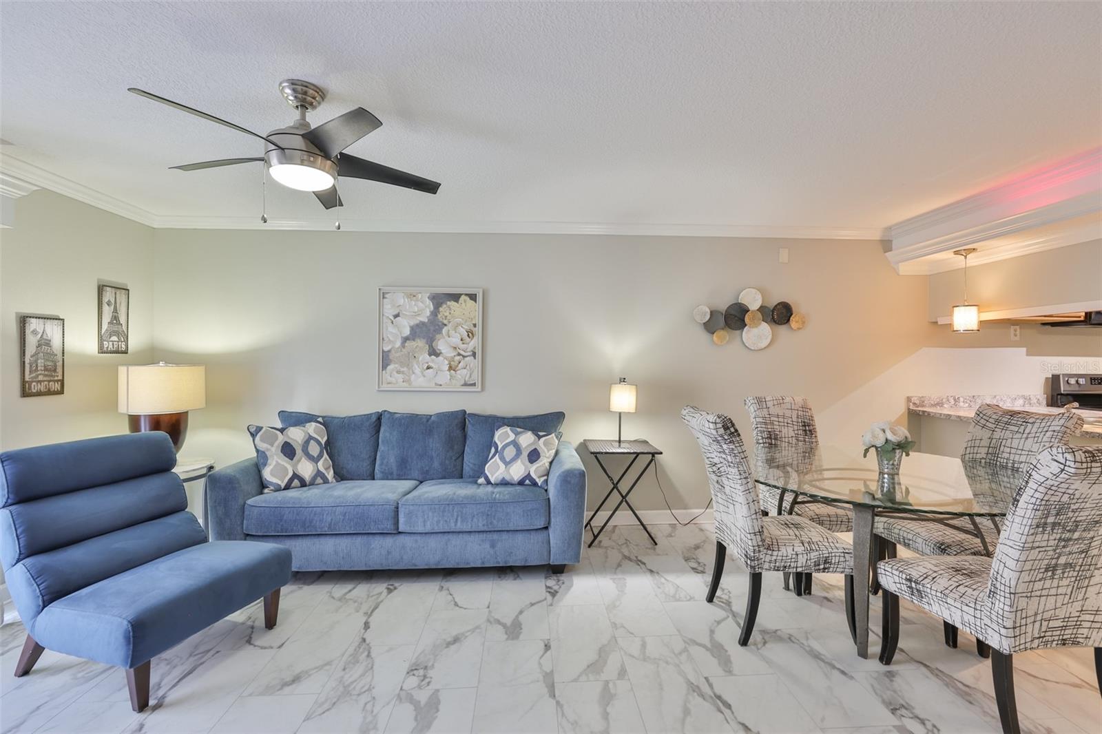 Image 21 of 36 For 5030 Terrace Palms Circle 102