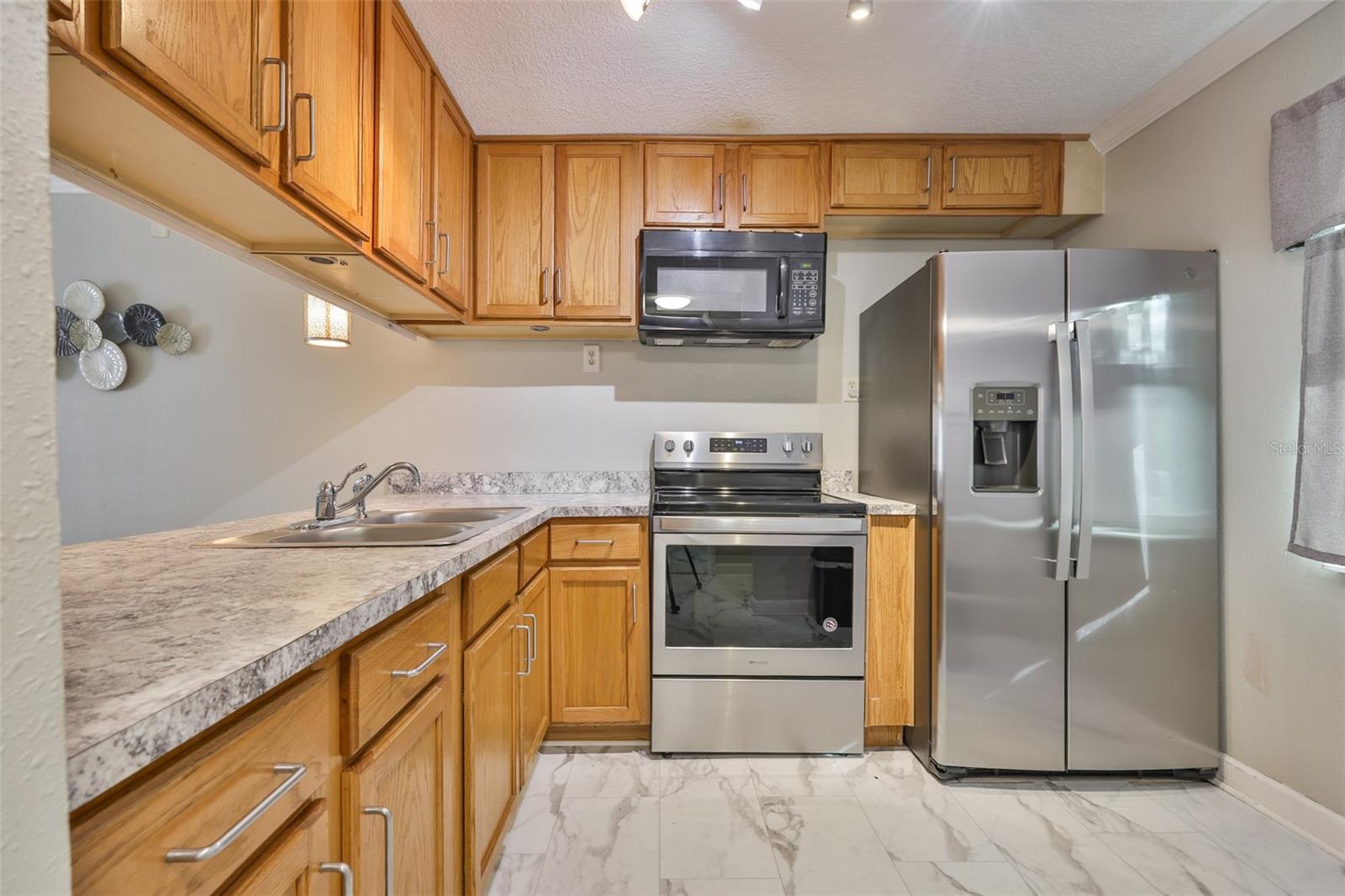 Image 23 of 36 For 5030 Terrace Palms Circle 102