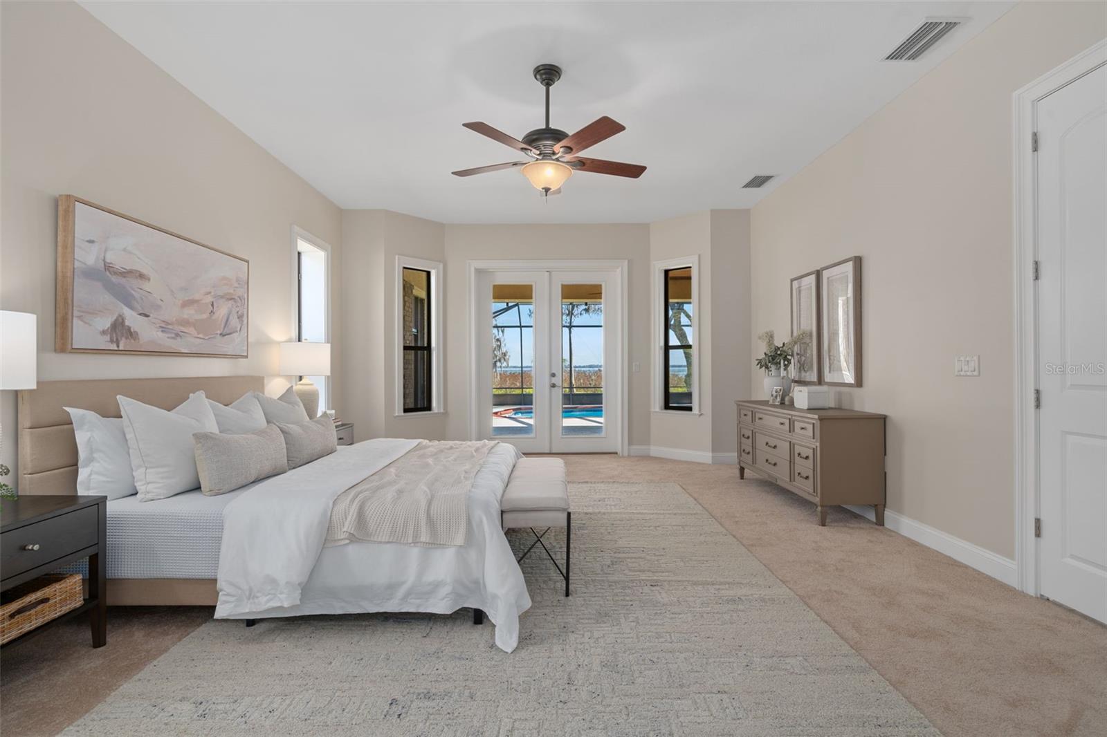 Image 32 of 100 For 4300 Timberlane Road