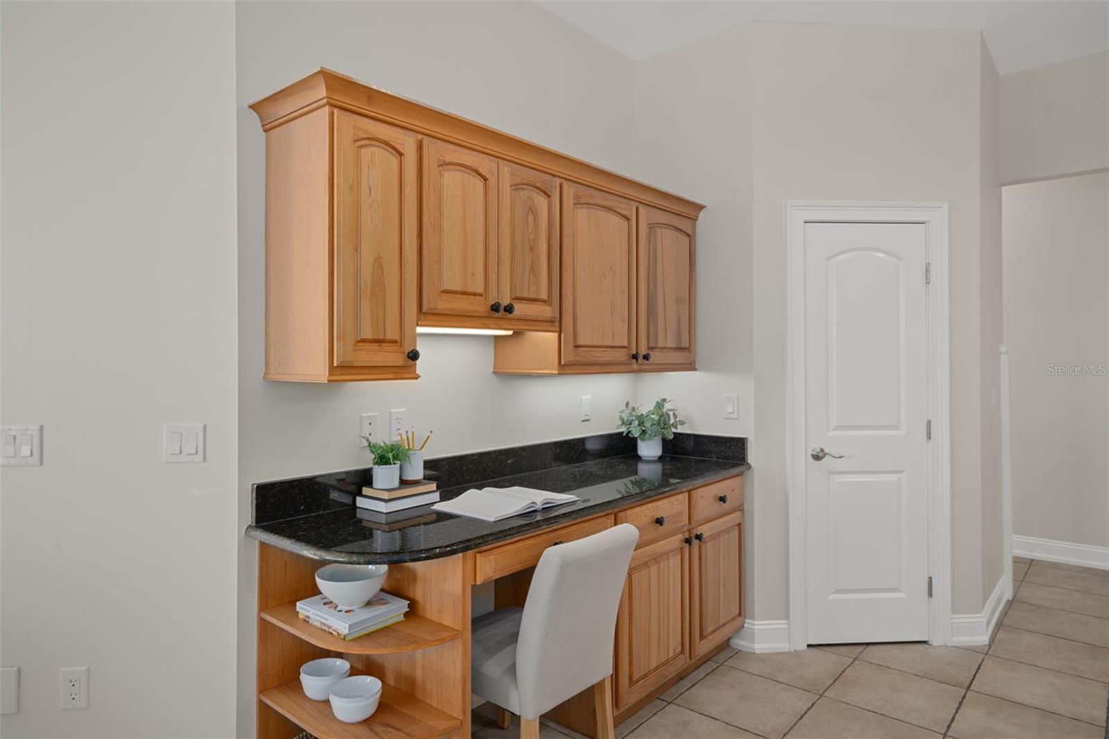 Image 44 of 100 For 4300 Timberlane Road