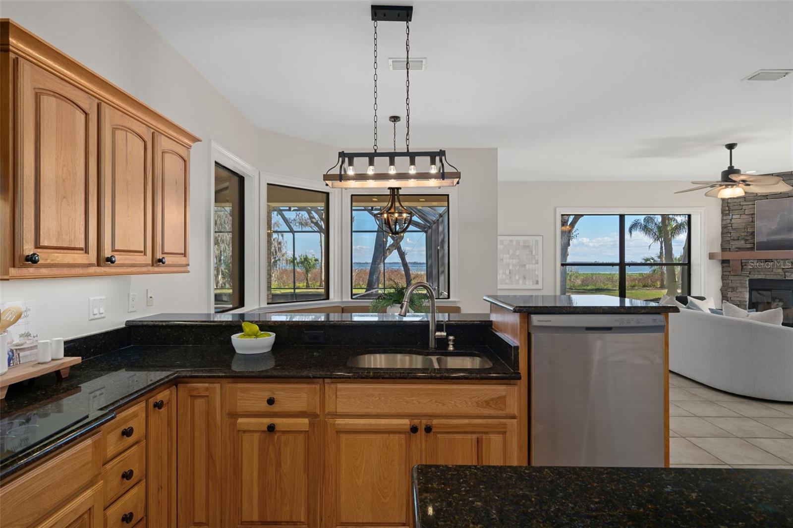 Image 6 of 100 For 4300 Timberlane Road