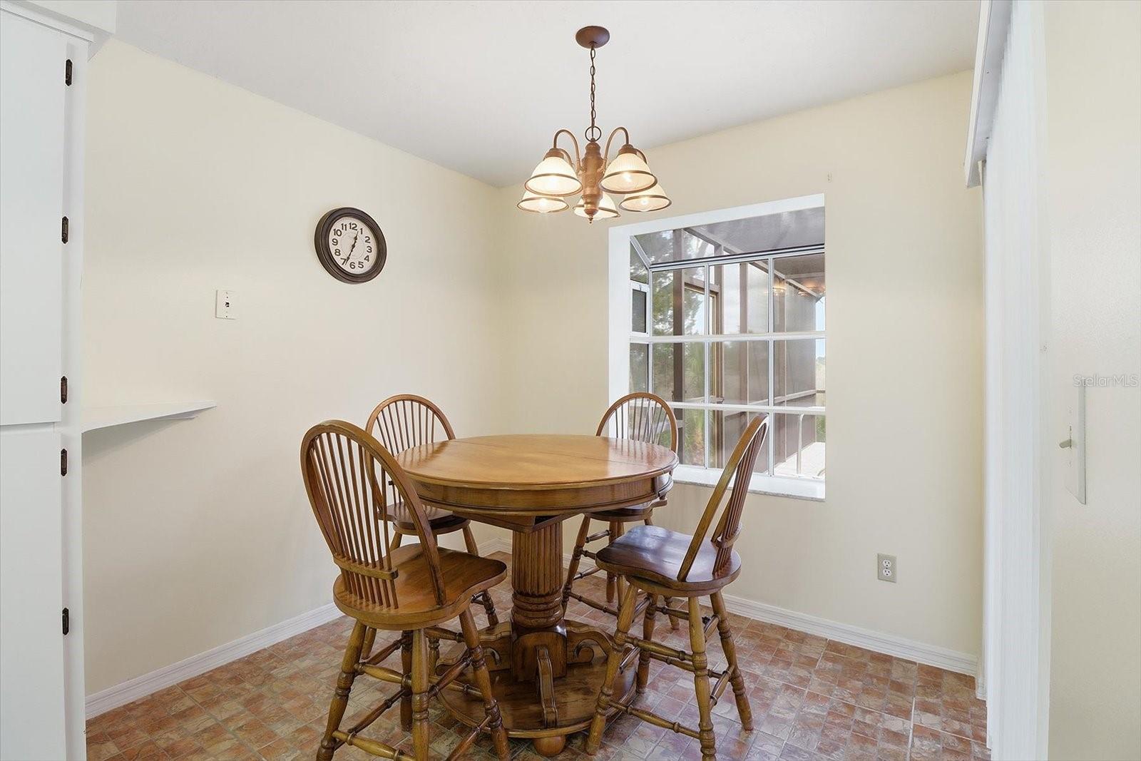 Image 11 of 49 For 4601 Gator Loop