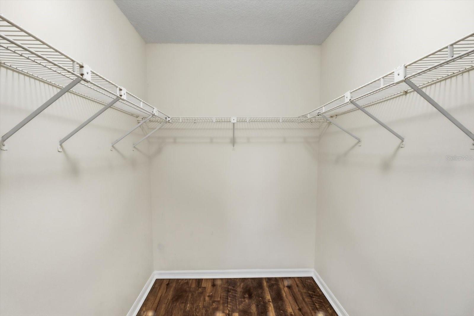 Image 18 of 49 For 4601 Gator Loop