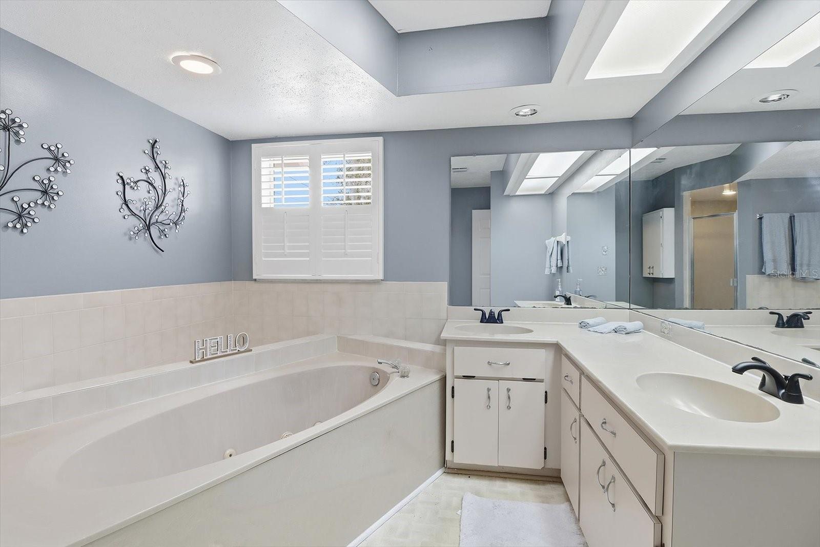 Image 19 of 49 For 4601 Gator Loop