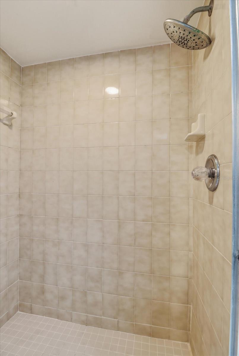 Image 20 of 49 For 4601 Gator Loop