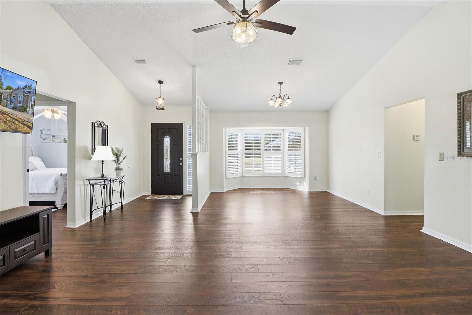 Image 9 of 49 For 4601 Gator Loop