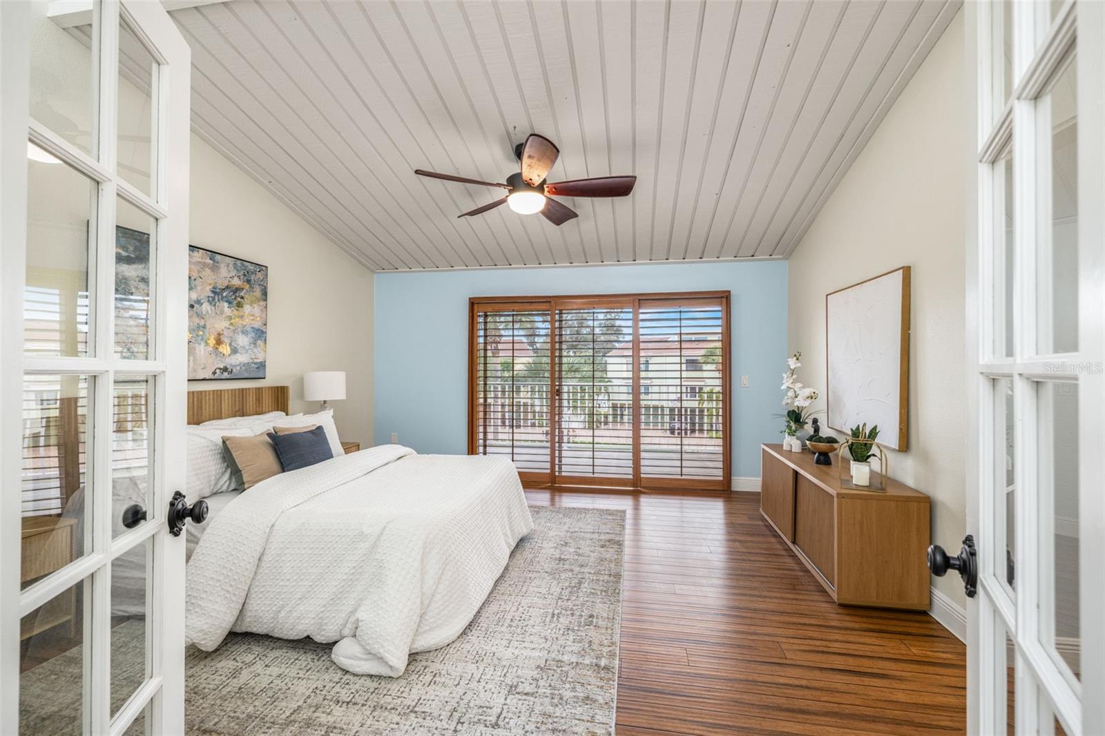 Image 19 of 46 For 533 Sandy Hook Road