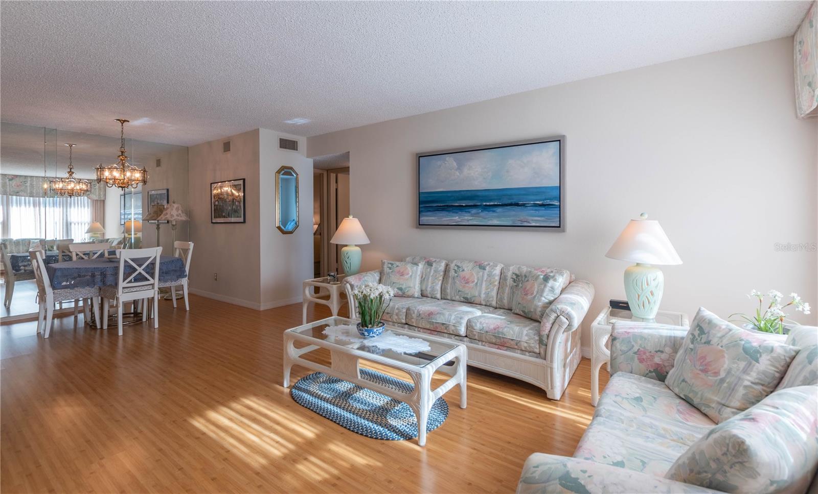 Image 6 of 44 For 2310 Denmark Street 46