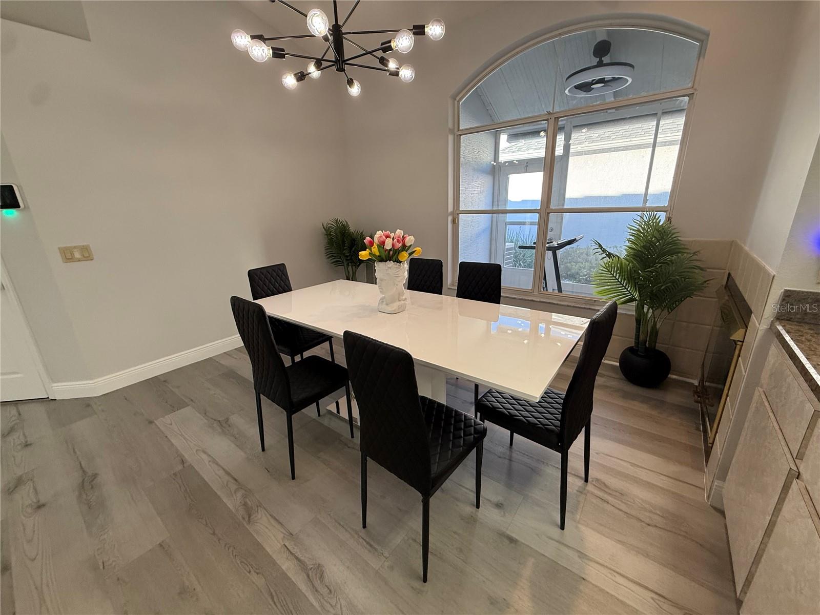 Image 12 of 55 For 10400 Casa Grande Circle