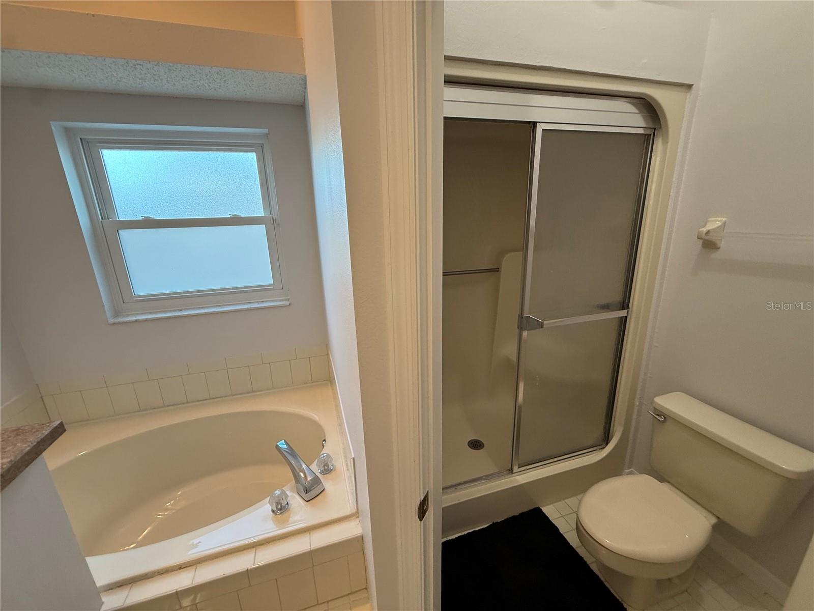 Image 26 of 55 For 10400 Casa Grande Circle