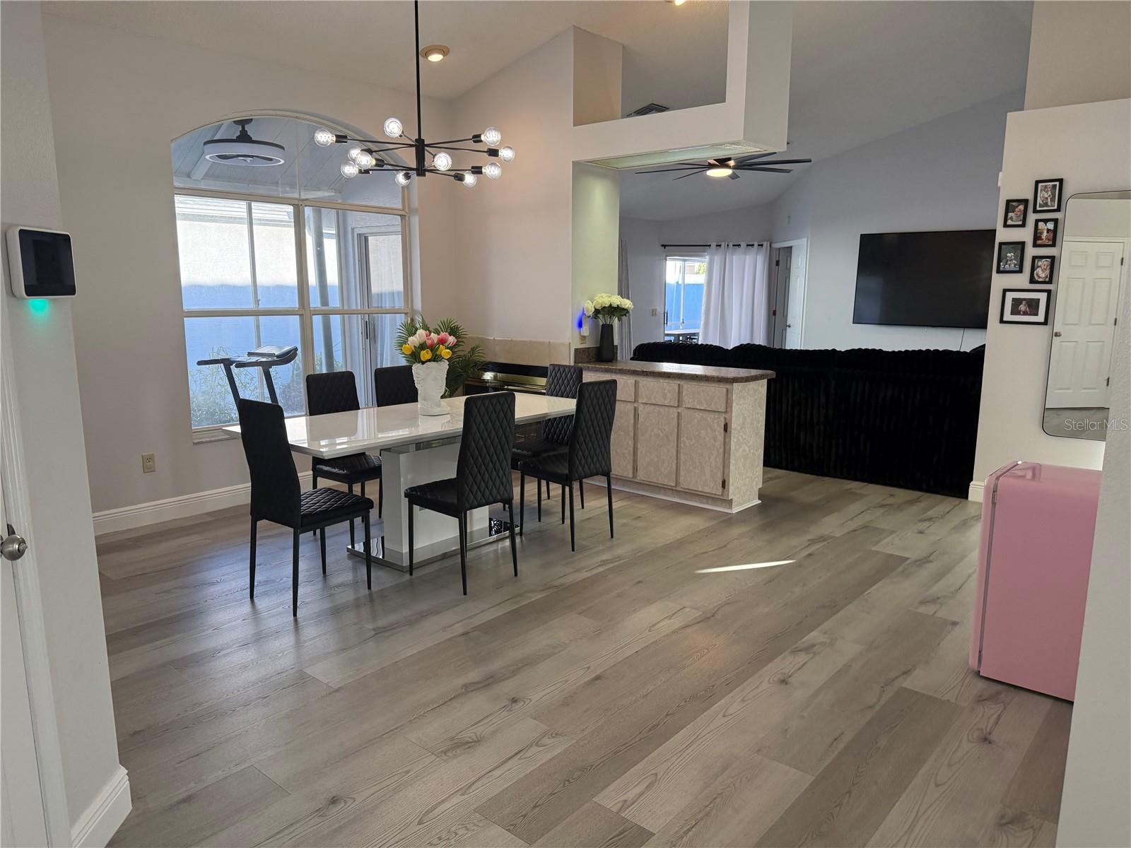 Image 7 of 55 For 10400 Casa Grande Circle