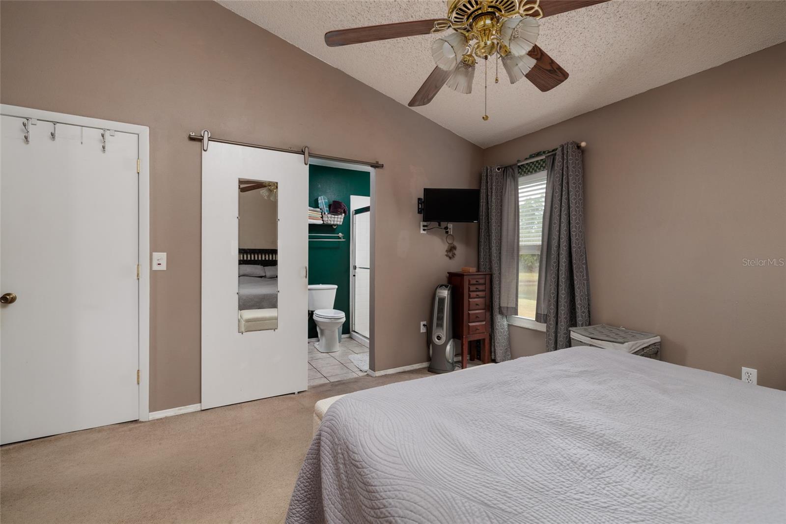 Image 12 of 33 For 502 36th Street W