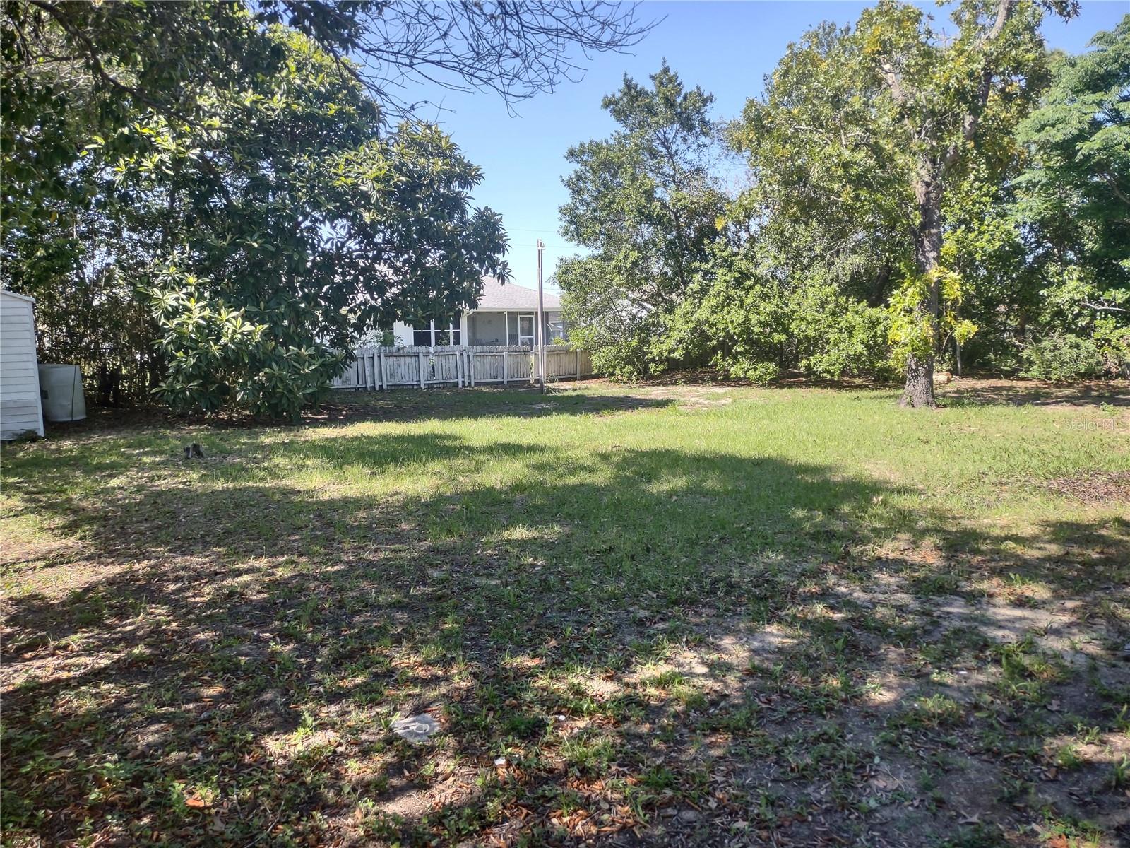 Image 10 of 13 For 11117 Upton Street