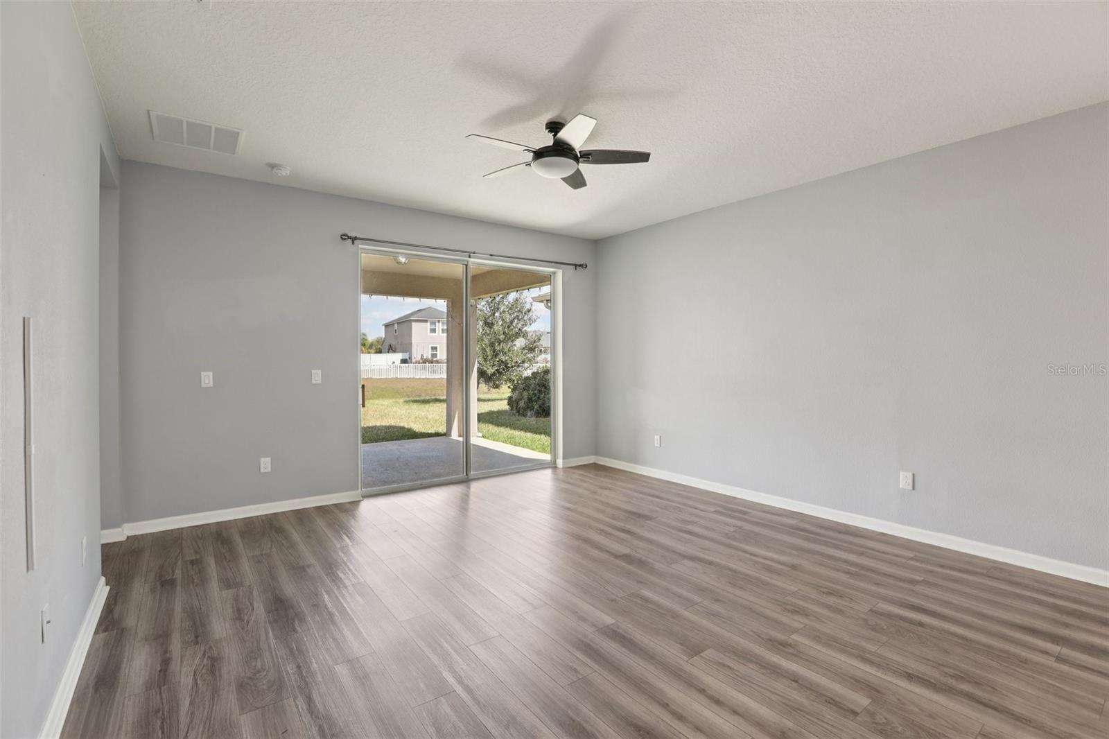 Image 10 of 45 For 12934 Satin Lily Drive