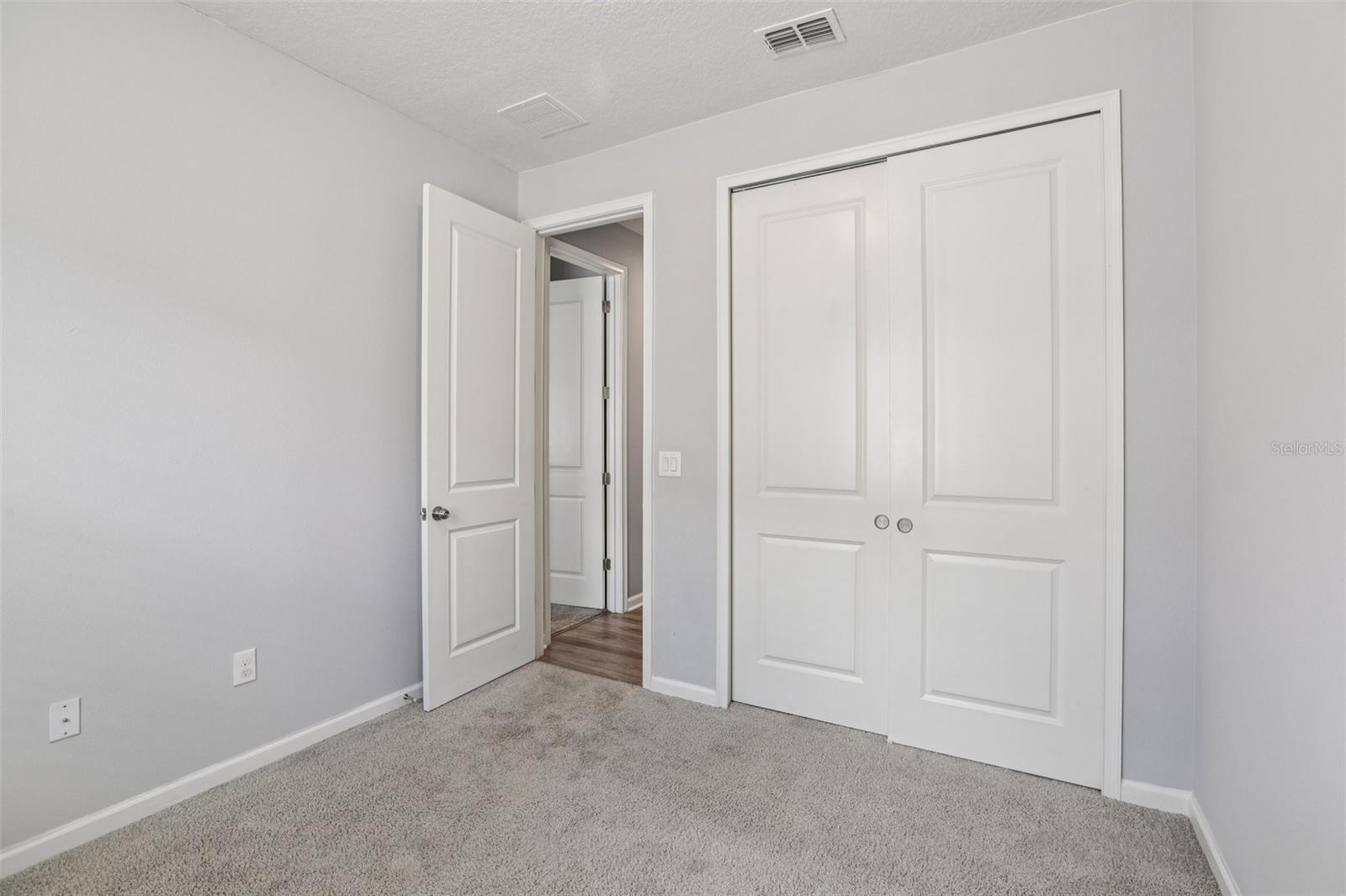 Image 23 of 45 For 12934 Satin Lily Drive