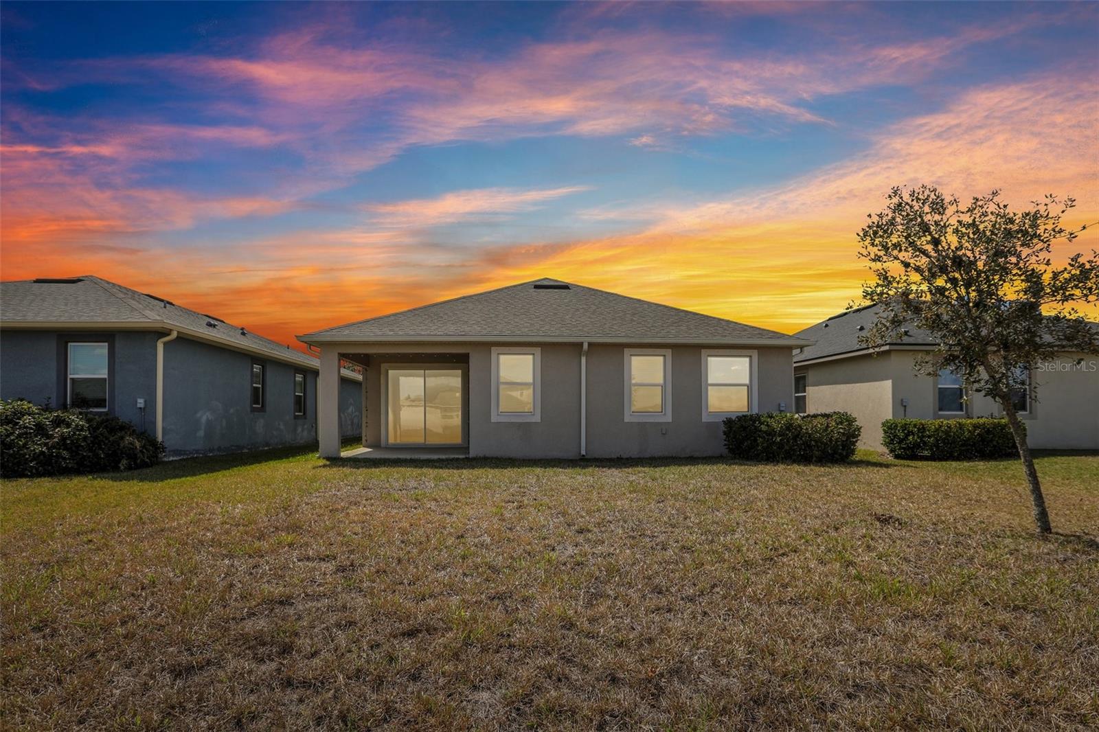 Image 35 of 45 For 12934 Satin Lily Drive