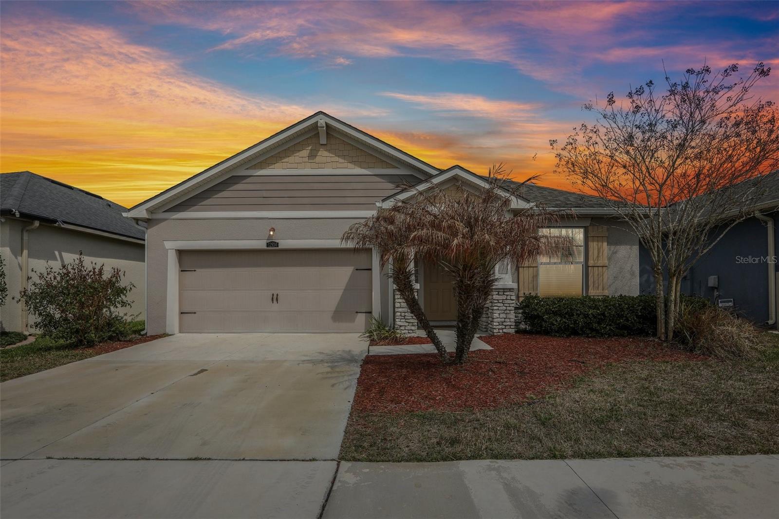 Image 36 of 45 For 12934 Satin Lily Drive