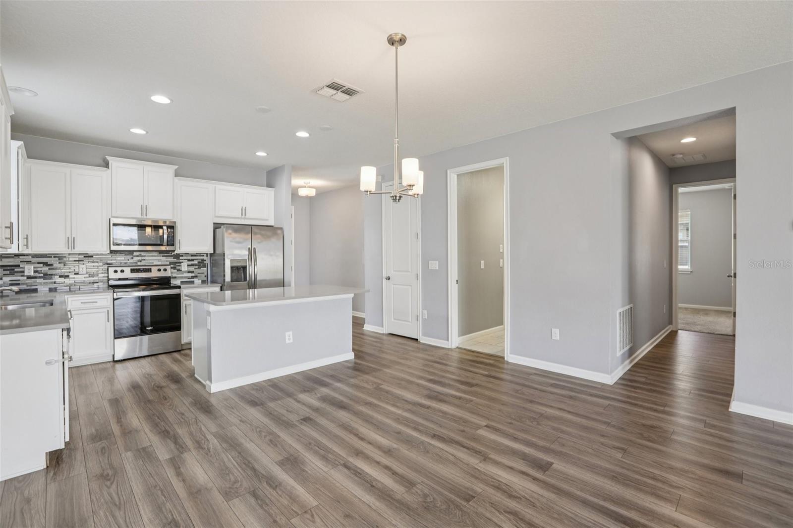 Image 5 of 45 For 12934 Satin Lily Drive