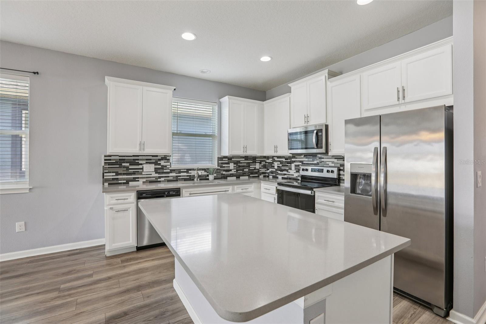 Image 6 of 45 For 12934 Satin Lily Drive