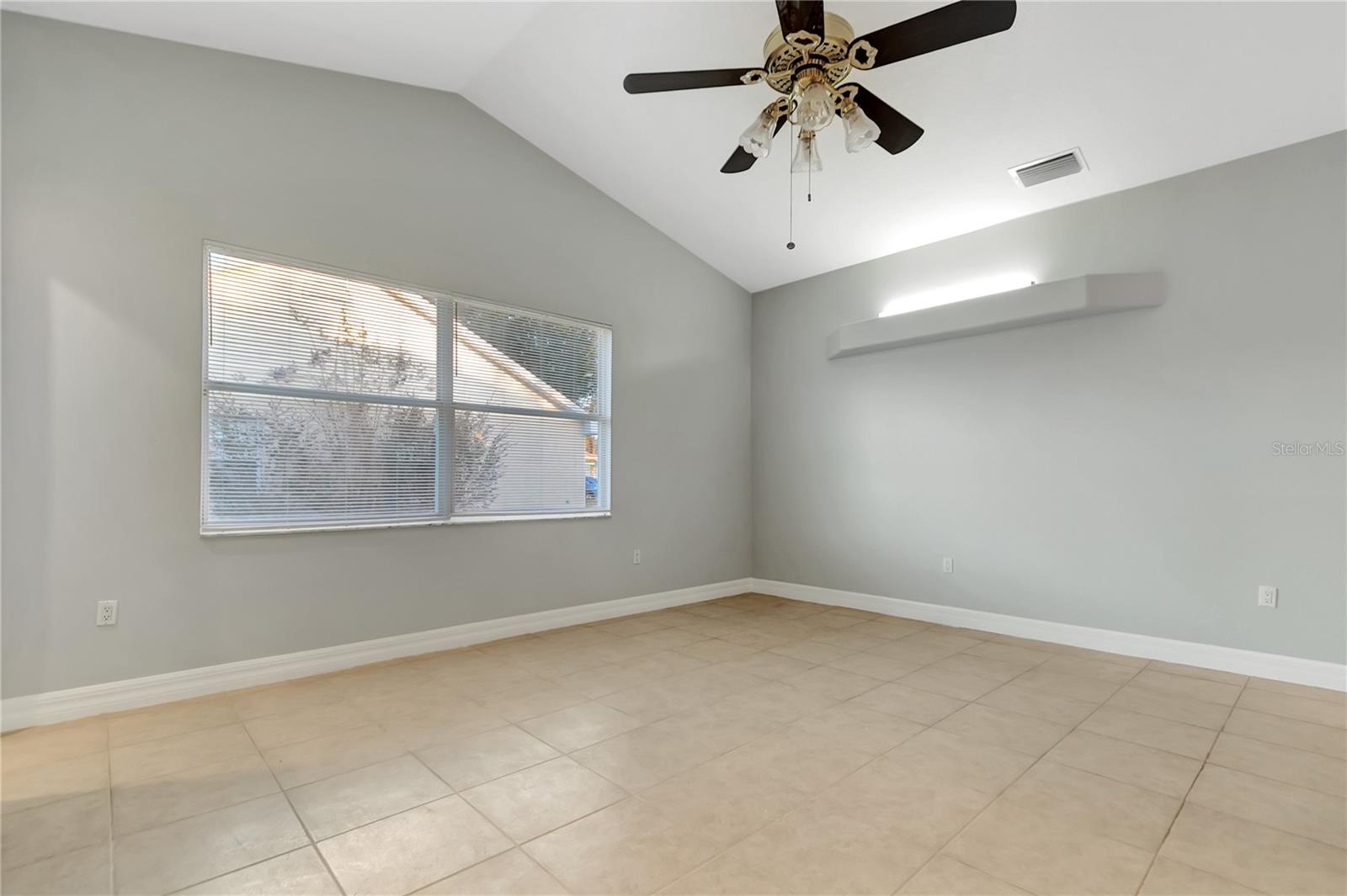 Image 31 of 60 For 184 Winona Circle