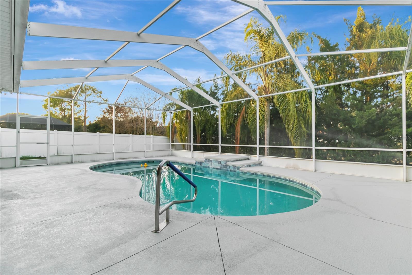 Image 44 of 60 For 184 Winona Circle