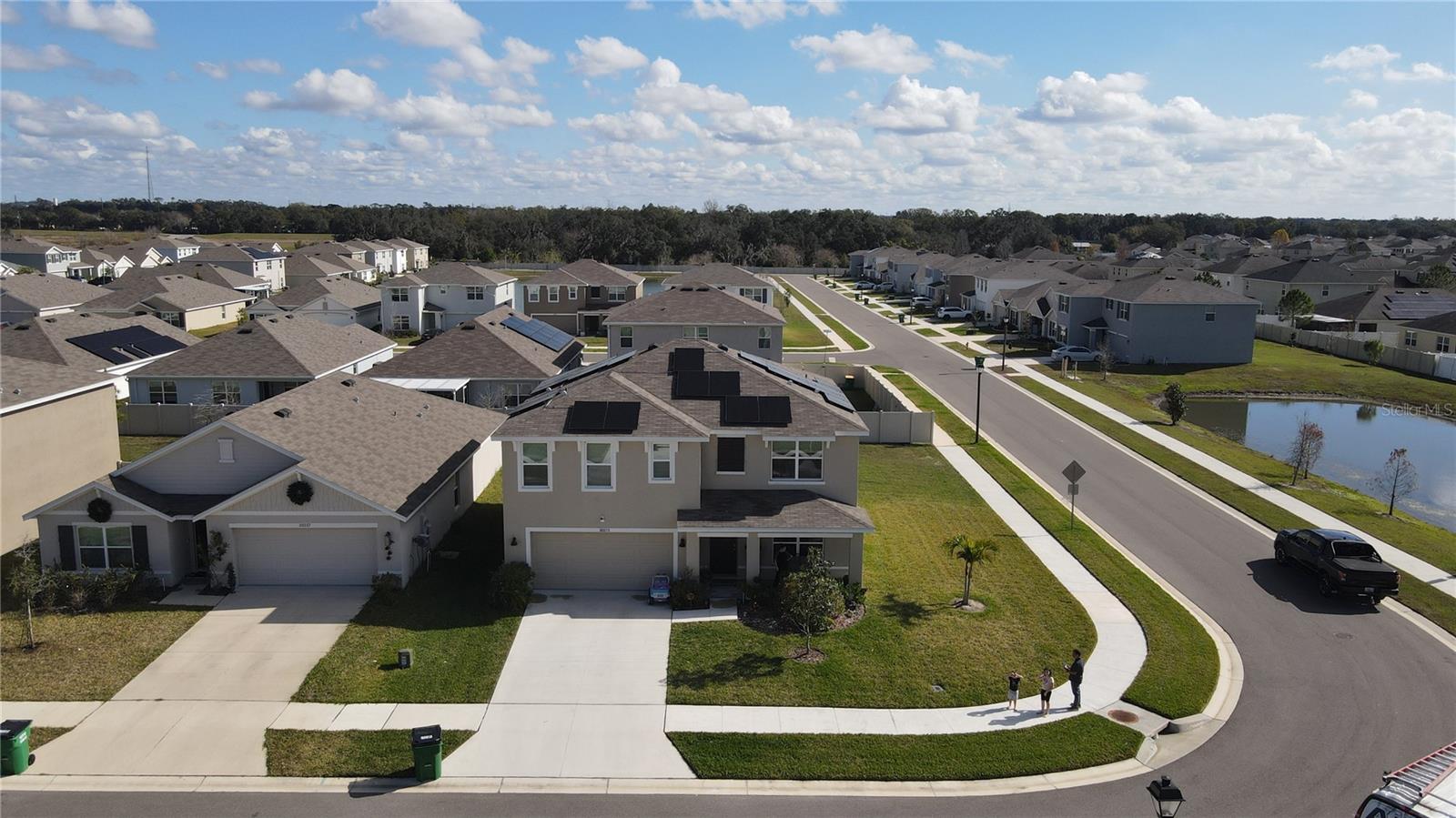 Listing photo id 28 for 35571 Doveland Drive