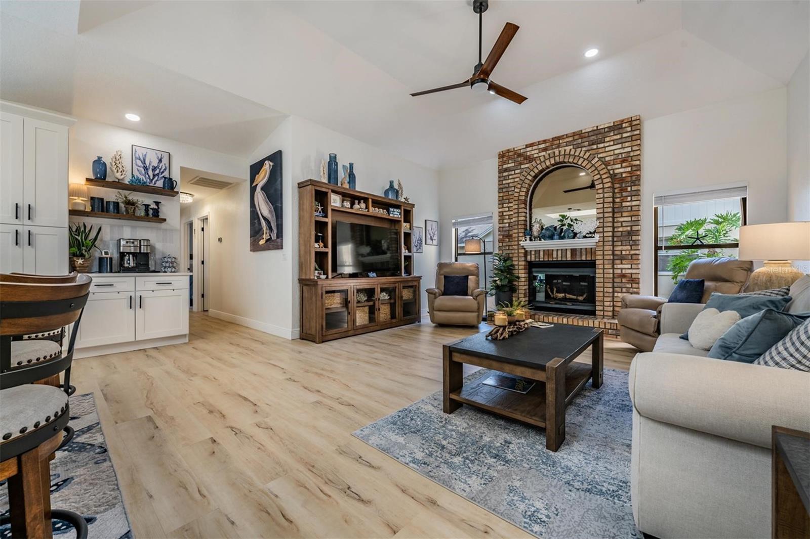 Image 20 of 49 For 19607 Wyndham Lakes Drive