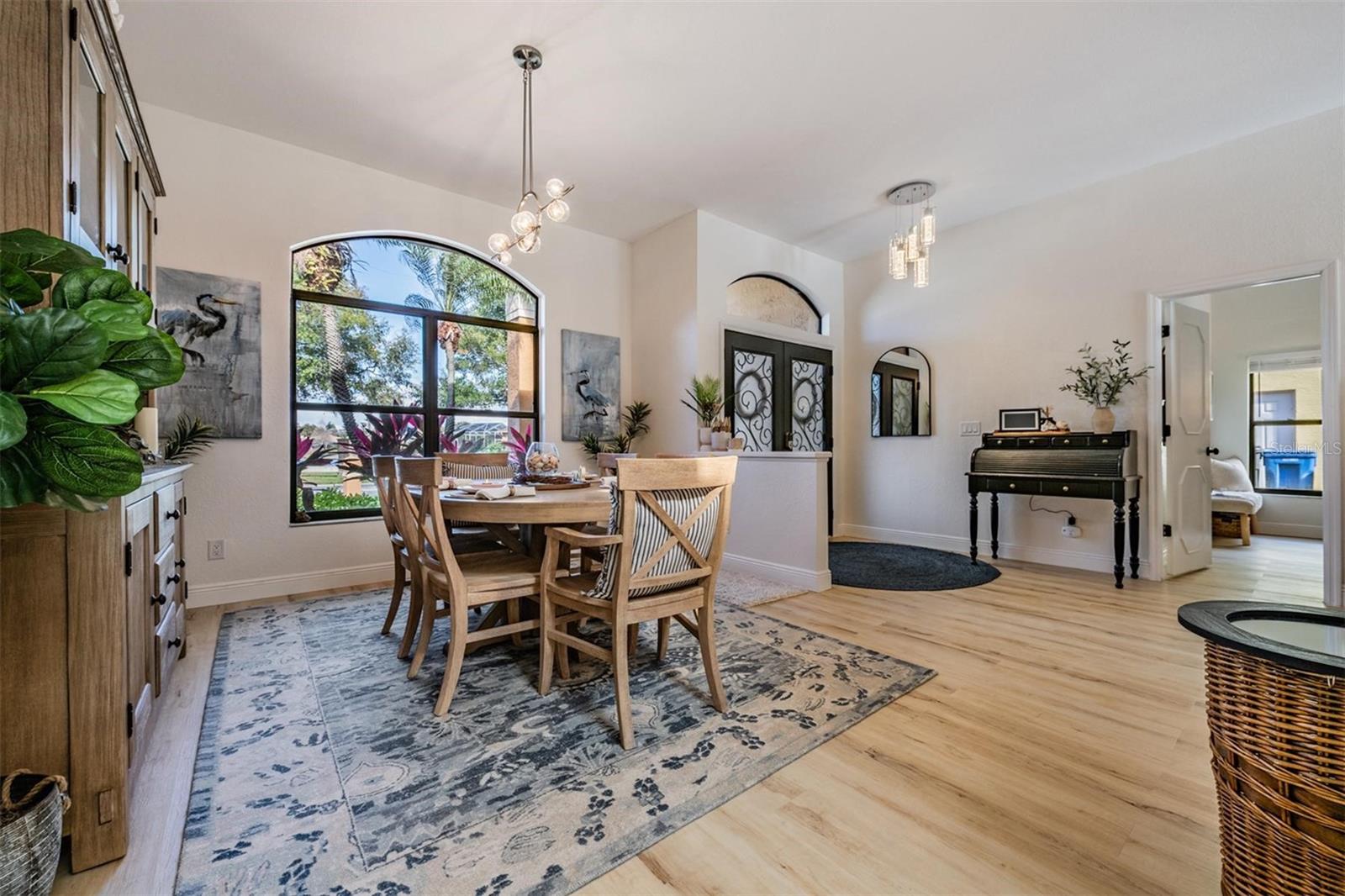 Image 7 of 49 For 19607 Wyndham Lakes Drive