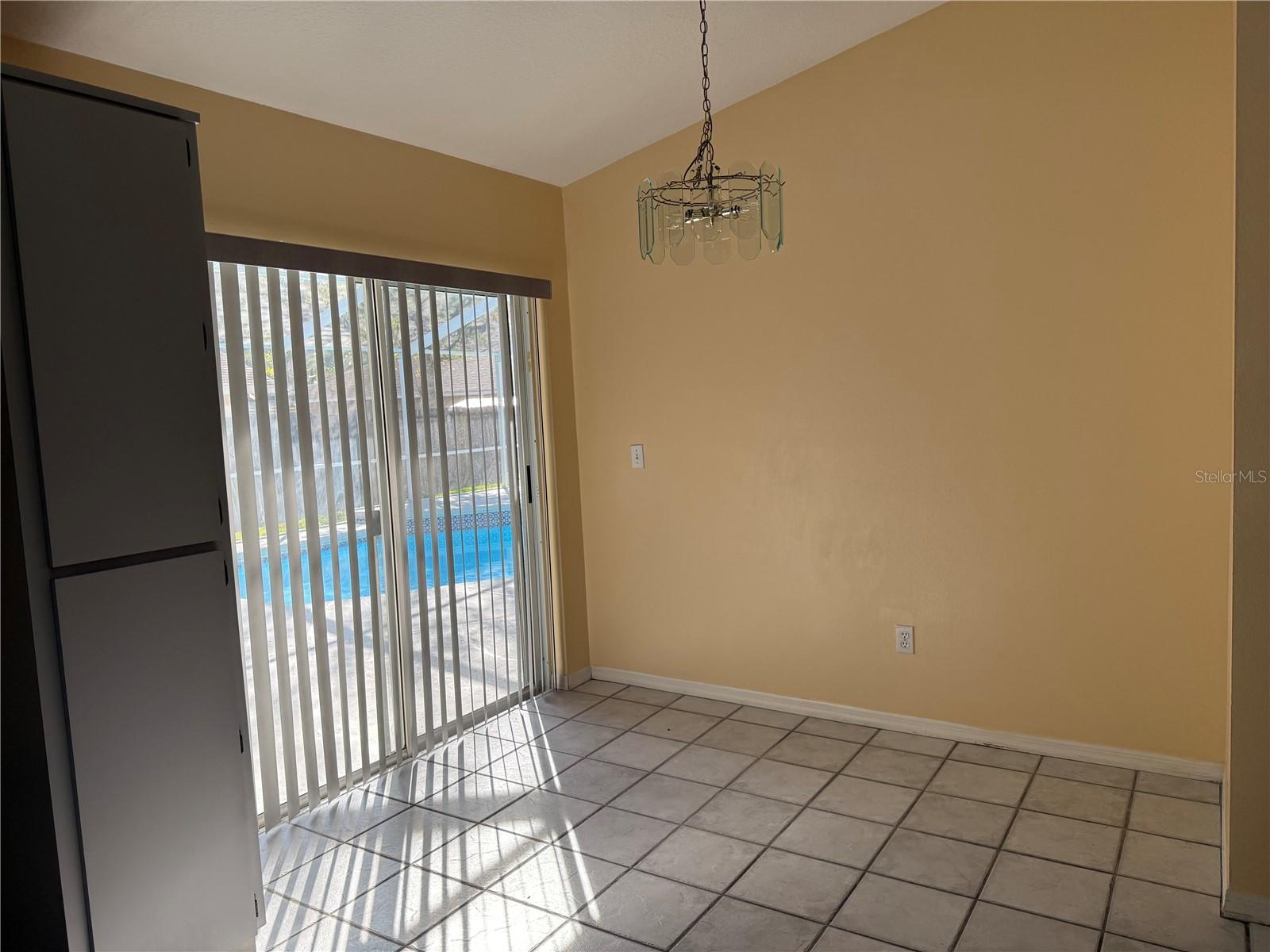 Image 16 of 35 For 18230 Dolly Brook Lane