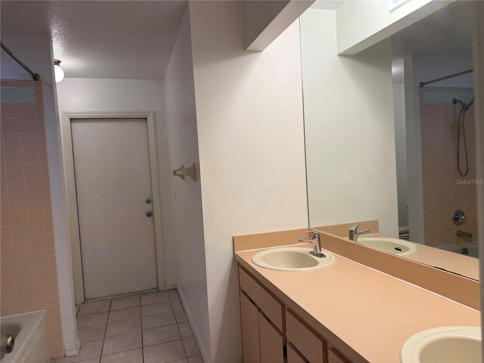 Image 19 of 35 For 18230 Dolly Brook Lane