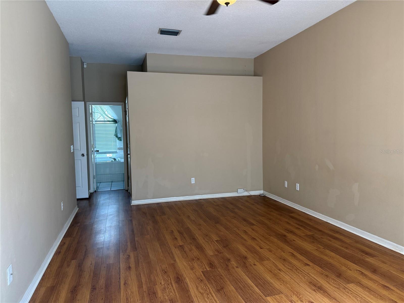 Image 7 of 35 For 18230 Dolly Brook Lane