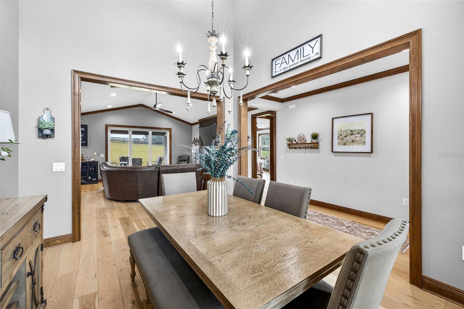 Listing photo id 9 for 32103 Rusty Creek Trail