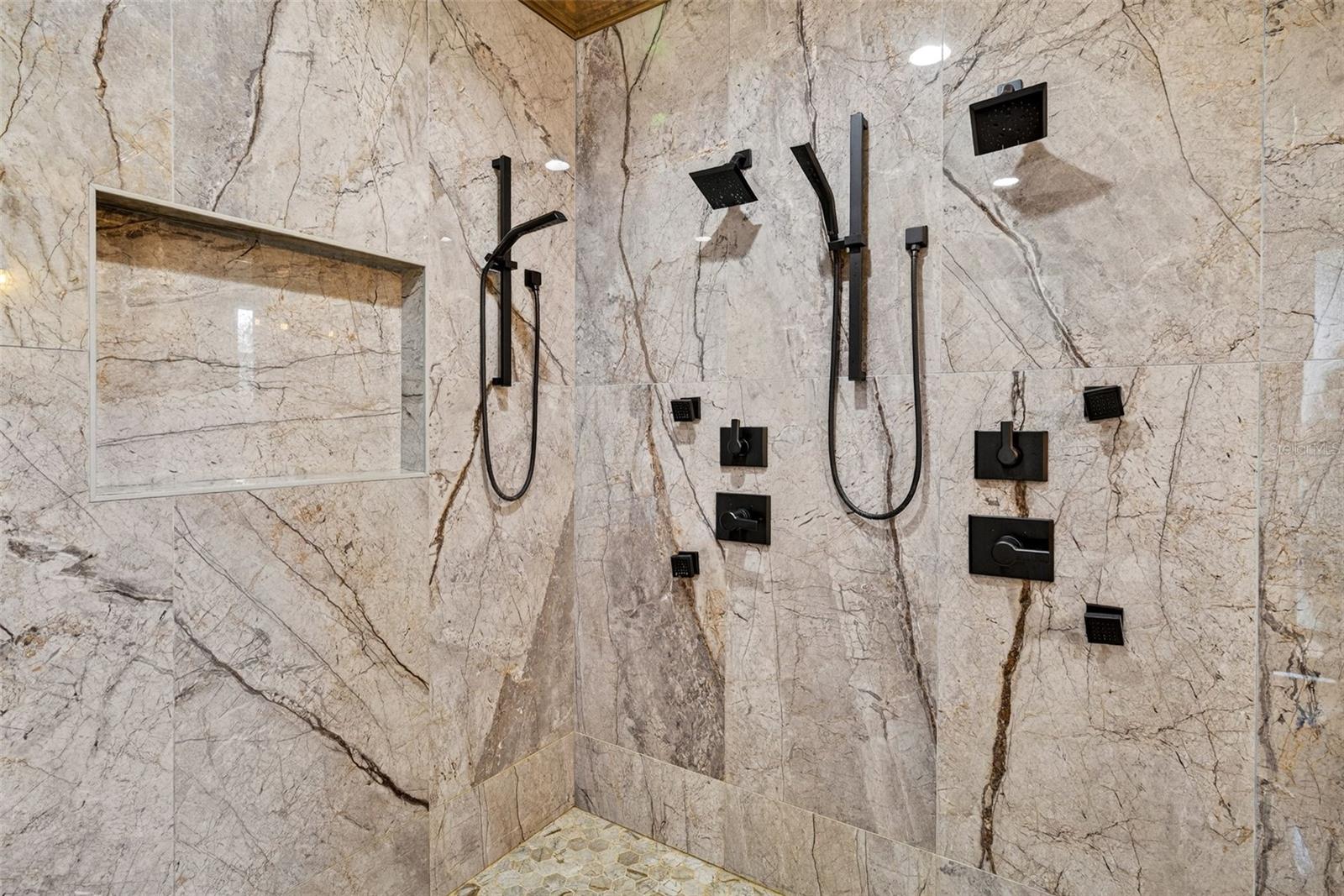 Listing photo id 49 for 32103 Rusty Creek Trail