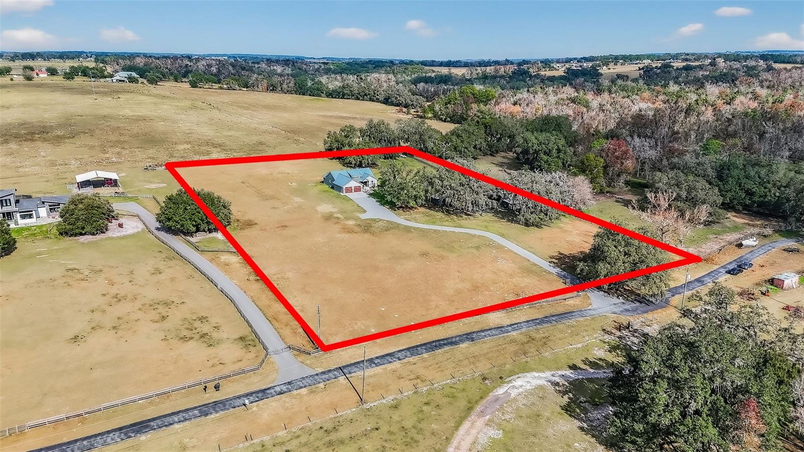 Listing photo id 86 for 32103 Rusty Creek Trail